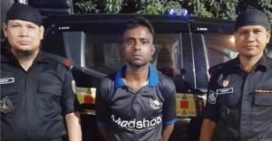 হত্যা মামলার আসামি গ্রেফতার স্বেচ্ছাসেবক লীগ নেতার